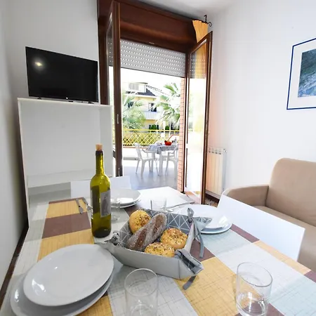 Coastal Comfort In Rosa Apartman Villa Rosa Di Martinsicuro