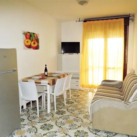 Coastal Comfort In Rosa *