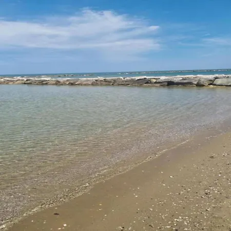 Coastal Comfort In Rosa