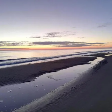 Coastal Comfort In Rosa