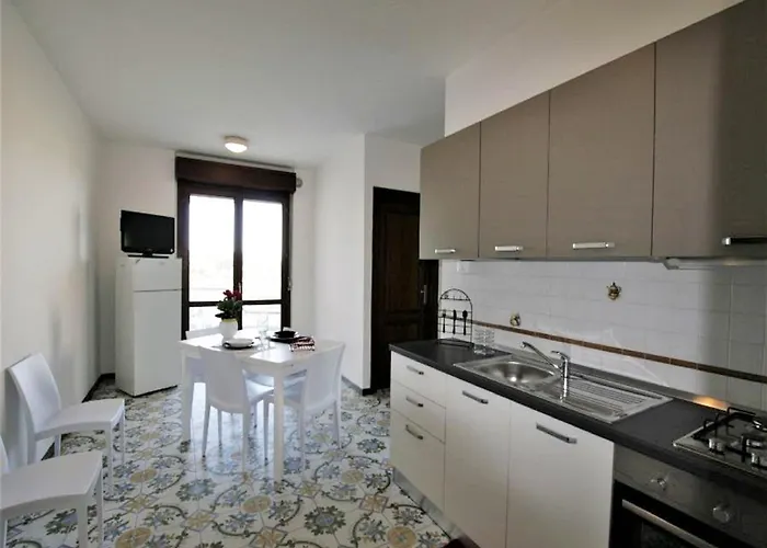 Coastal Comfort In Rosa *