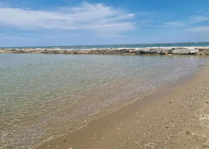 Coastal Comfort In Rosa